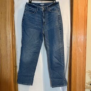 Sonoma Goods For Life Woman’s Sz 10 Straight Leg 5 pocket w/belt loops Jeans